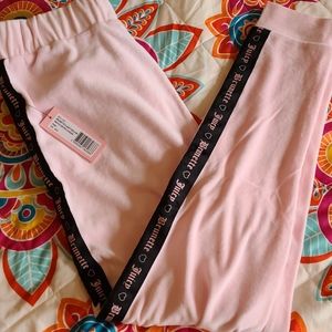 NWT BRUNETTE THE LABEL VELOUR JOGGERS.